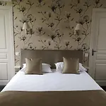 4 Etoiles - Restaurants & Perier Du Bignon Hotel Laval (Mayenne)