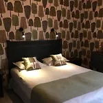 Hotel 4 Etoiles - Restaurants & Perier Du Bignon 4*