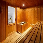 4 Etoiles - Restaurants & Perier Du Bignon Hotel Laval (Mayenne)