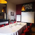 4 Etoiles - Restaurants & Perier Du Bignon Hotel Laval (Mayenne)