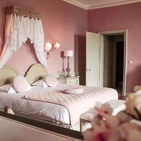 4 Etoiles - Restaurants & Perier Du Bignon Laval (Mayenne)