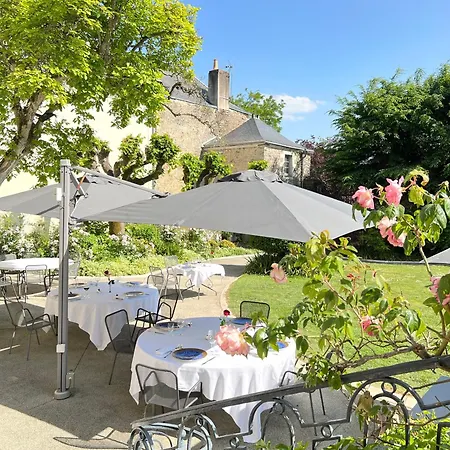 4 Etoiles - Restaurants & Perier Du Bignon 4*