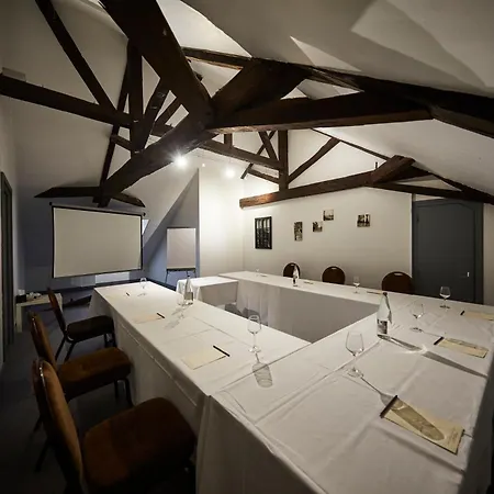 Restaurants & Perier Du Bignon Hotel 4*