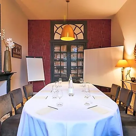 4 Etoiles - Restaurants & Perier Du Bignon 4*