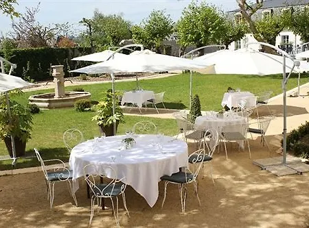 Restaurants & Perier Du Bignon Hotel