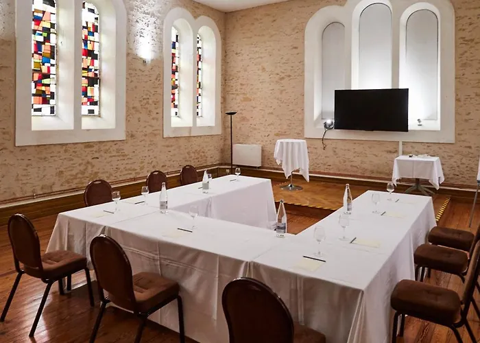 Hotell 4 Etoiles - Restaurants & Perier Du Bignon 4*